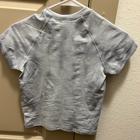 Lululemon swiftly short sleeve size 4 marble dye rhino gray - Picture 2 of 2